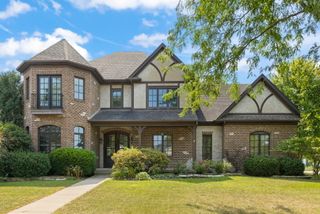 1299 Lance Avenue, Elburn, IL 60119