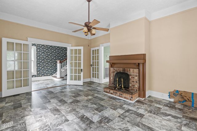 318 Spring Street, Hamlet, NC 28345