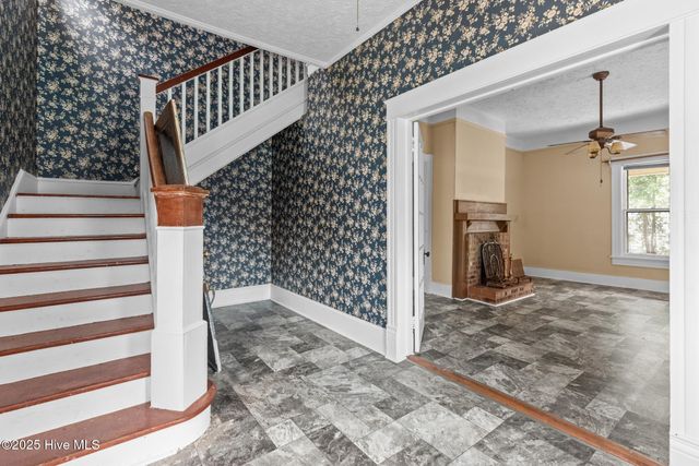 318 Spring Street, Hamlet, NC 28345