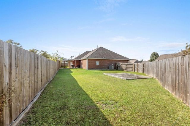 858 Ginny, Sulphur, LA 70663