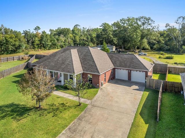 858 Ginny, Sulphur, LA 70663