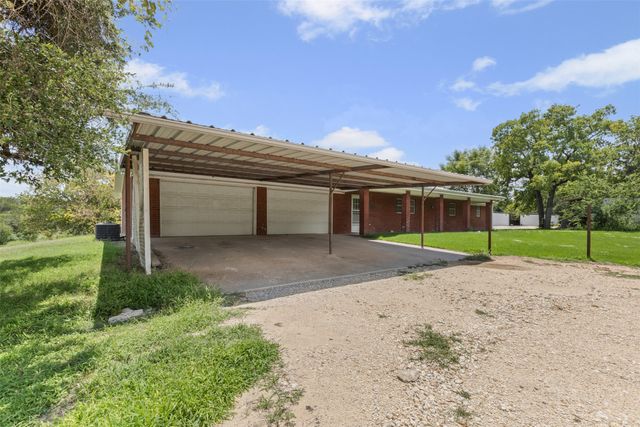 2323 County Road 513, Stephenville, TX 76401