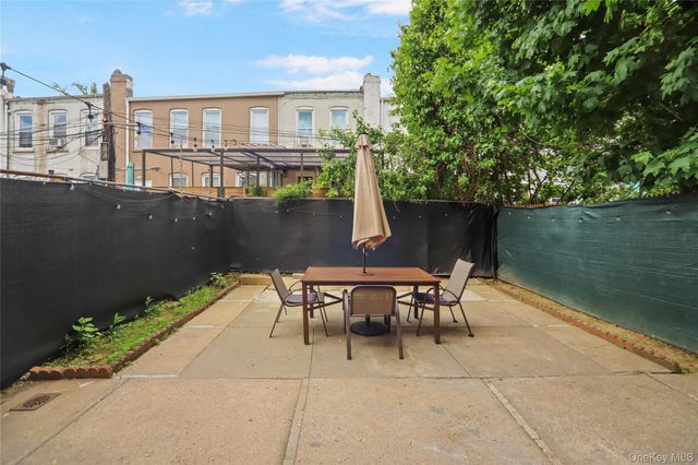 19 Kiely Place, Brooklyn, NY 11208