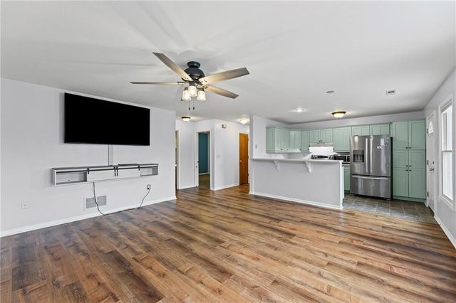 1335 S Olive Street, Ottawa, KS 66067