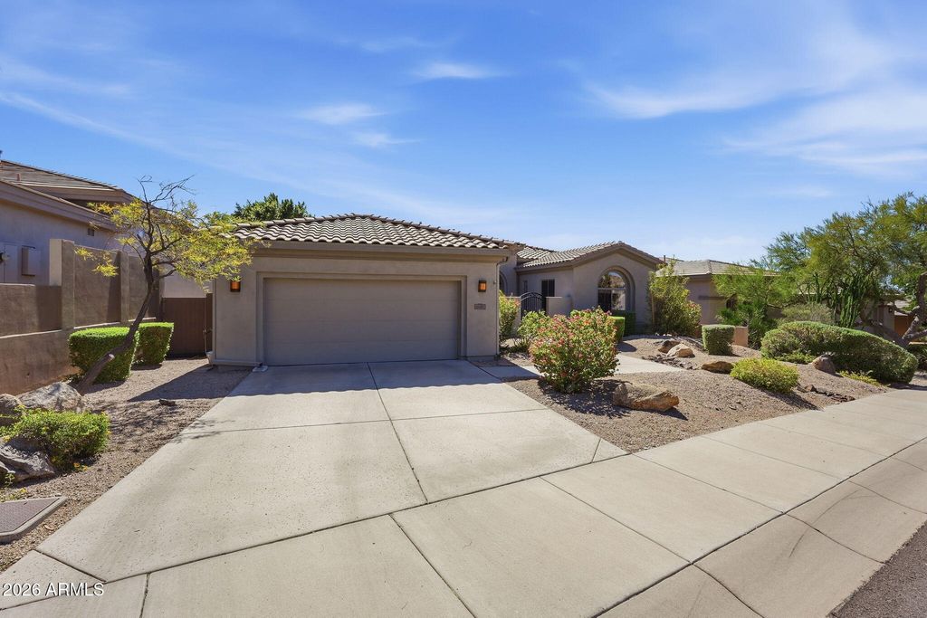 11481 E BLANCHE Drive, Scottsdale, AZ 85255 — photo 2