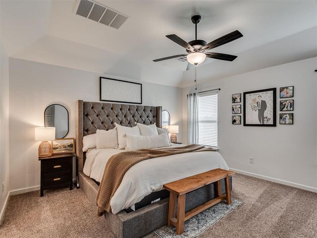 2709 SE 20th Circle, Moore, OK 73160