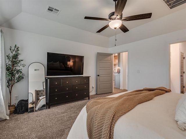 2709 SE 20th Circle, Moore, OK 73160