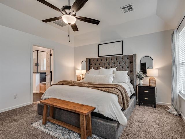 2709 SE 20th Circle, Moore, OK 73160