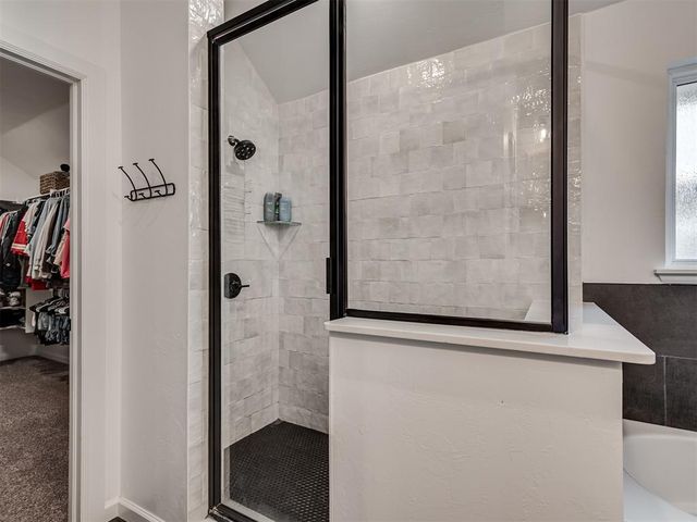 2709 SE 20th Circle, Moore, OK 73160