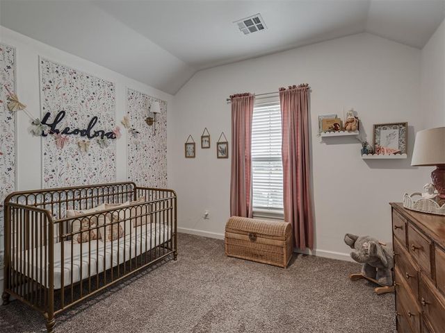 2709 SE 20th Circle, Moore, OK 73160