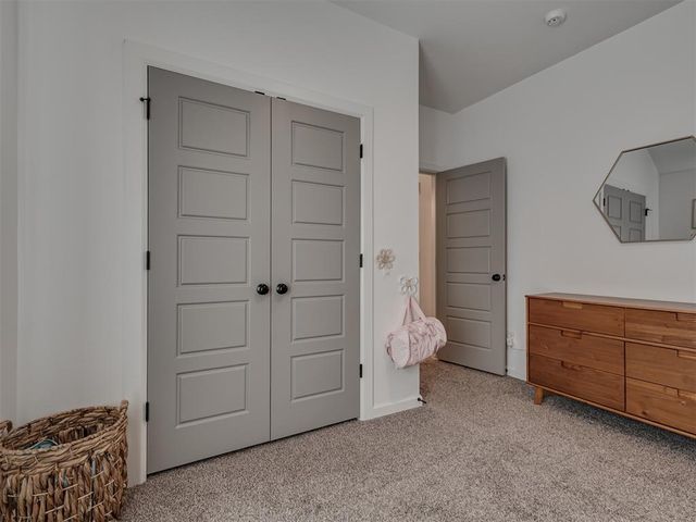 2709 SE 20th Circle, Moore, OK 73160