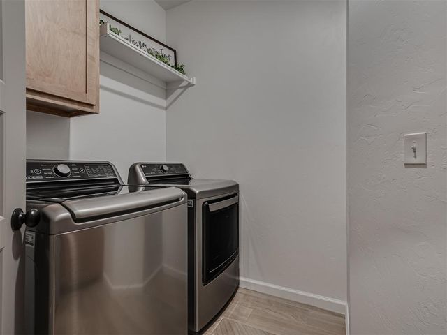 2709 SE 20th Circle, Moore, OK 73160