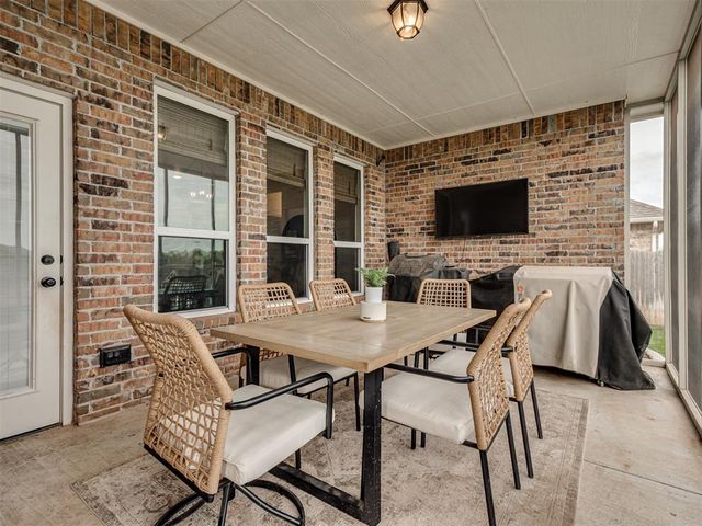 2709 SE 20th Circle, Moore, OK 73160