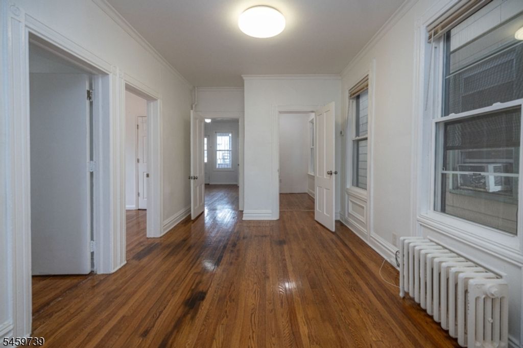 257 Franklin St, Elizabeth City, NJ 07206 — photo 4