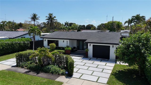 5316 Jackson St, Hollywood, FL 33021