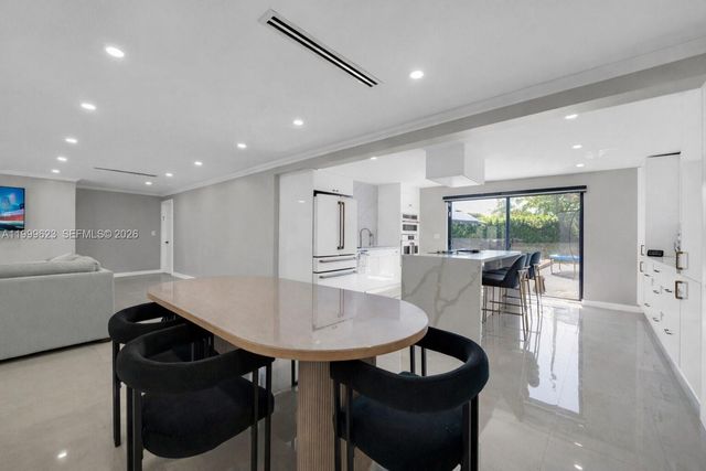 5316 Jackson St, Hollywood, FL 33021