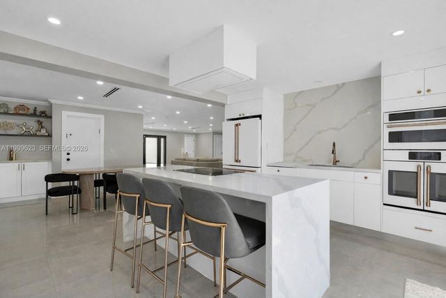 5316 Jackson St, Hollywood, FL 33021