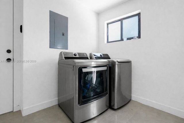 5316 Jackson St, Hollywood, FL 33021