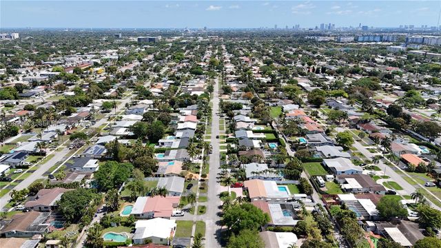 5316 Jackson St, Hollywood, FL 33021