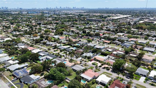 5316 Jackson St, Hollywood, FL 33021