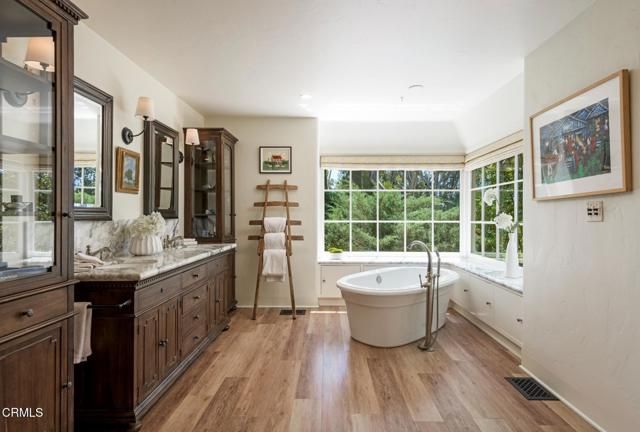 1104 Foothill Road, Ojai, CA 93023