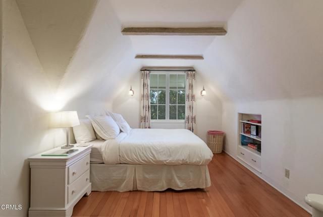 1104 Foothill Road, Ojai, CA 93023