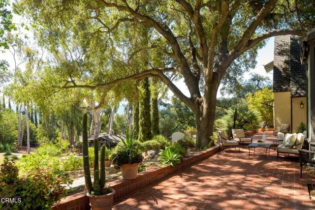 1104 Foothill Road, Ojai, CA 93023