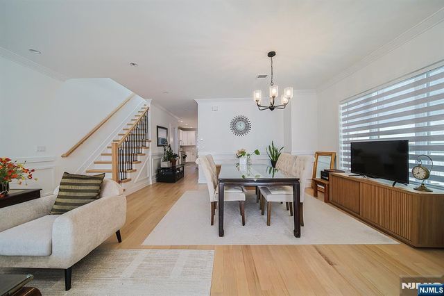 529 Lincoln B, Palisades Park, NJ 07650