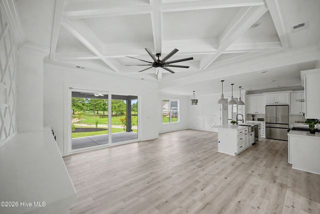 9421 Old Salem Way NW, Calabash, NC 28467