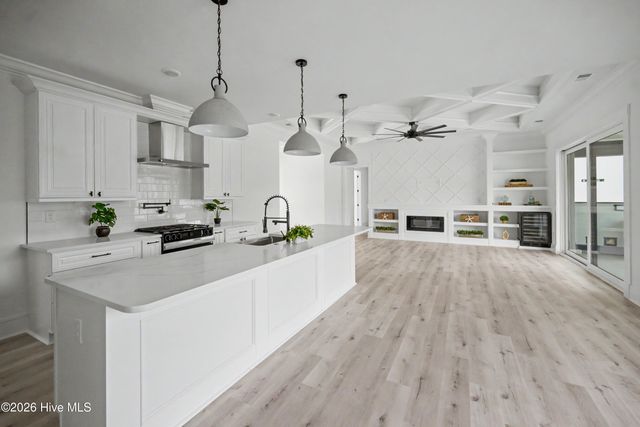 9421 Old Salem Way NW, Calabash, NC 28467