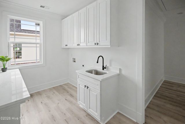 9421 Old Salem Way NW, Calabash, NC 28467