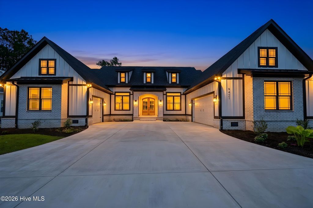 9421 Old Salem Way NW, Calabash, NC 28467