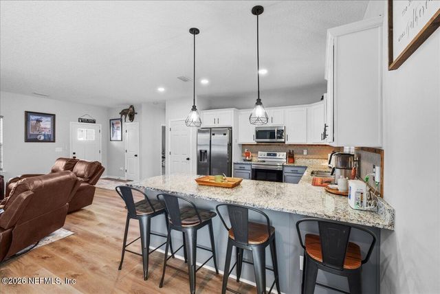 2098 HERMITAGE Place, Middleburg, FL 32068