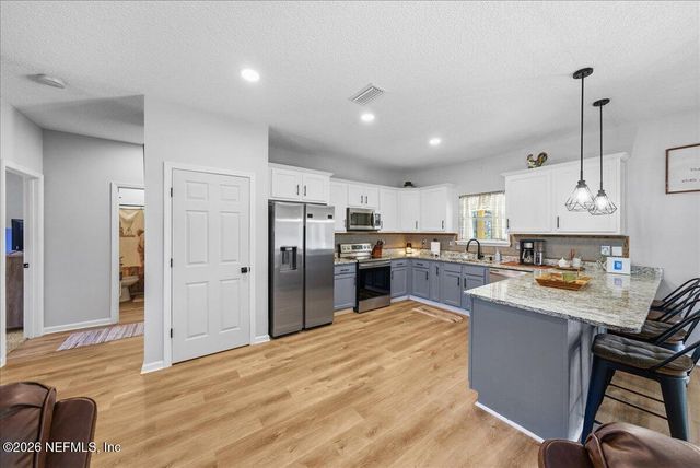 2098 HERMITAGE Place, Middleburg, FL 32068