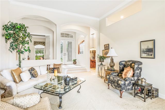 1000 White Tail Avenue SW, Vero Beach, FL 32968