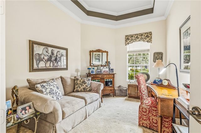 1000 White Tail Avenue SW, Vero Beach, FL 32968