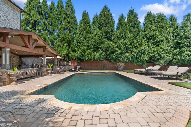 108 AUTUMN GLEN Drive, Woodstock, GA 30188