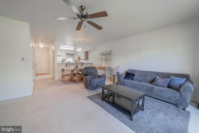 206 FISHHOOK LANE, Hedgesville, WV 25427