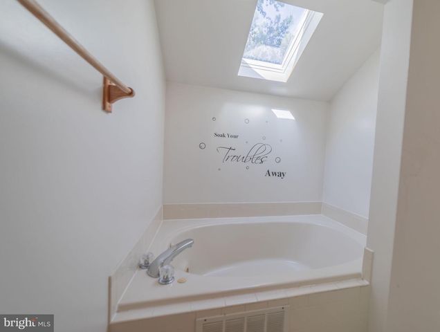 206 FISHHOOK LANE, Hedgesville, WV 25427