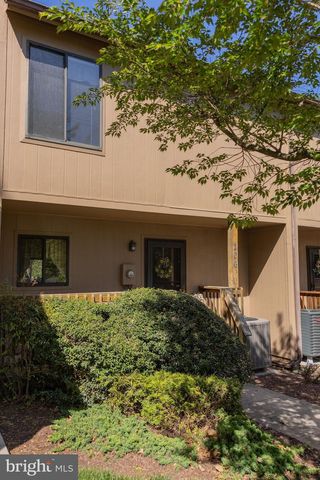 206 FISHHOOK LANE, Hedgesville, WV 25427