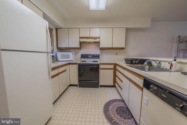 206 FISHHOOK LANE, Hedgesville, WV 25427