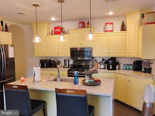 111 E LINCOLN AVE, Lititz, PA 17543