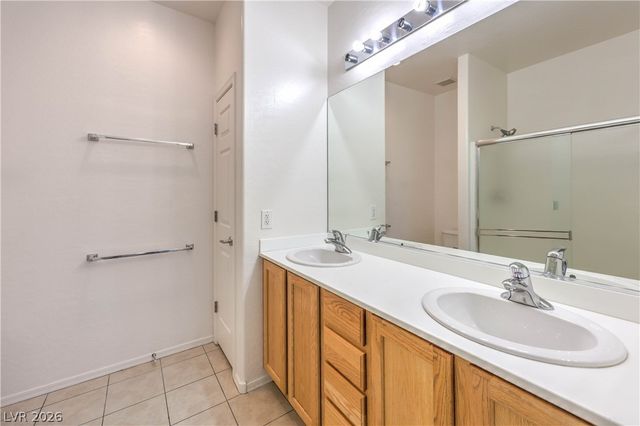 7825 Wading Bird Way, North Las Vegas, NV 89084