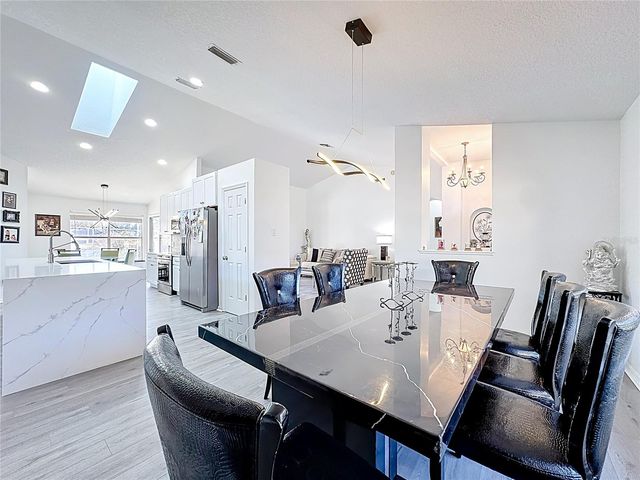 1125 ALMOND TREE CIRCLE, Orlando, FL 32835