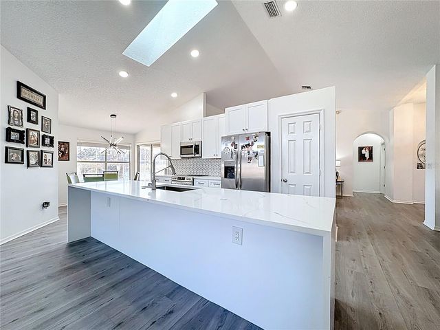 1125 ALMOND TREE CIRCLE, Orlando, FL 32835