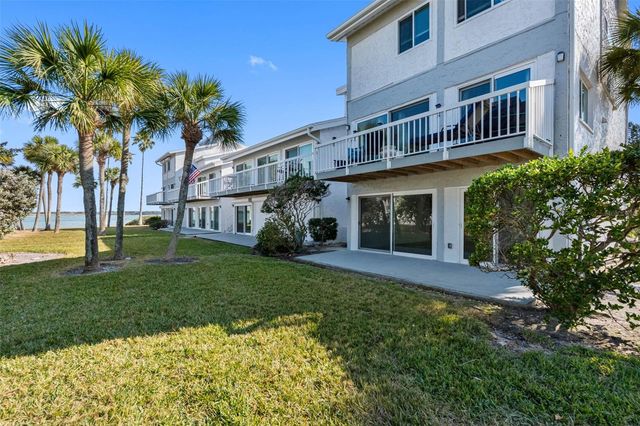 1451 GULF BOULEVARD 101, Clearwater Beach, FL 33767