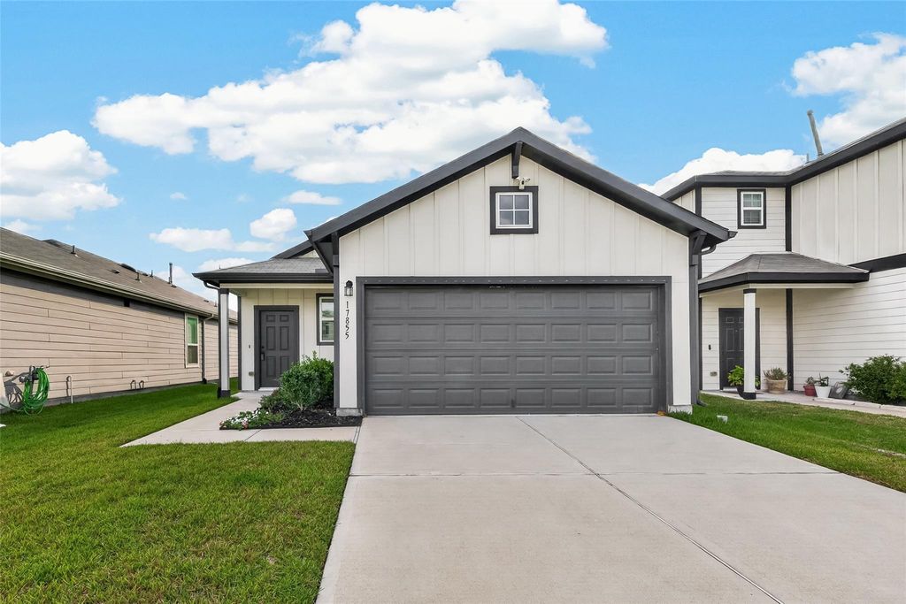 17855 Plow Horse Lane, Hockley, TX 77447