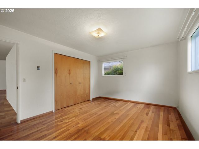 526 ARCHIE St, Eugene, OR 97402