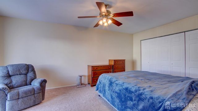 20 Wisteria Court, South Brunswick, NJ 08852