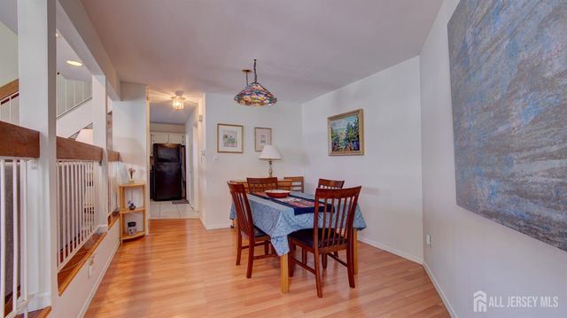 20 Wisteria Court, South Brunswick, NJ 08852